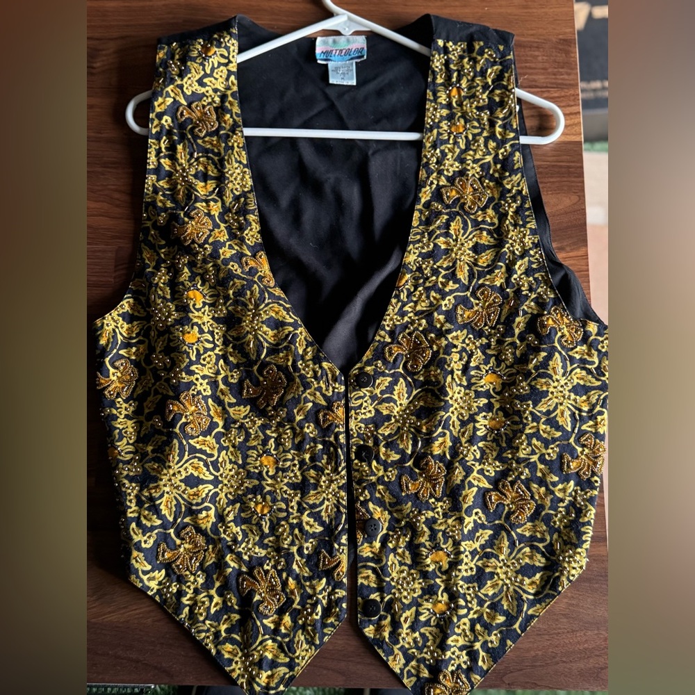 Beautiful Vintage Multicolor Vest Size M